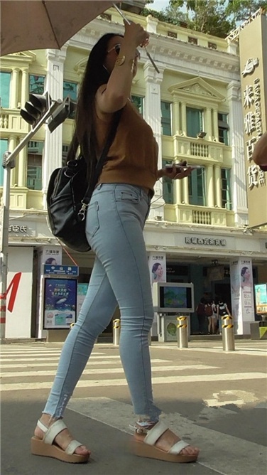 约见情郎的灰牛MM[453MB/MP4]