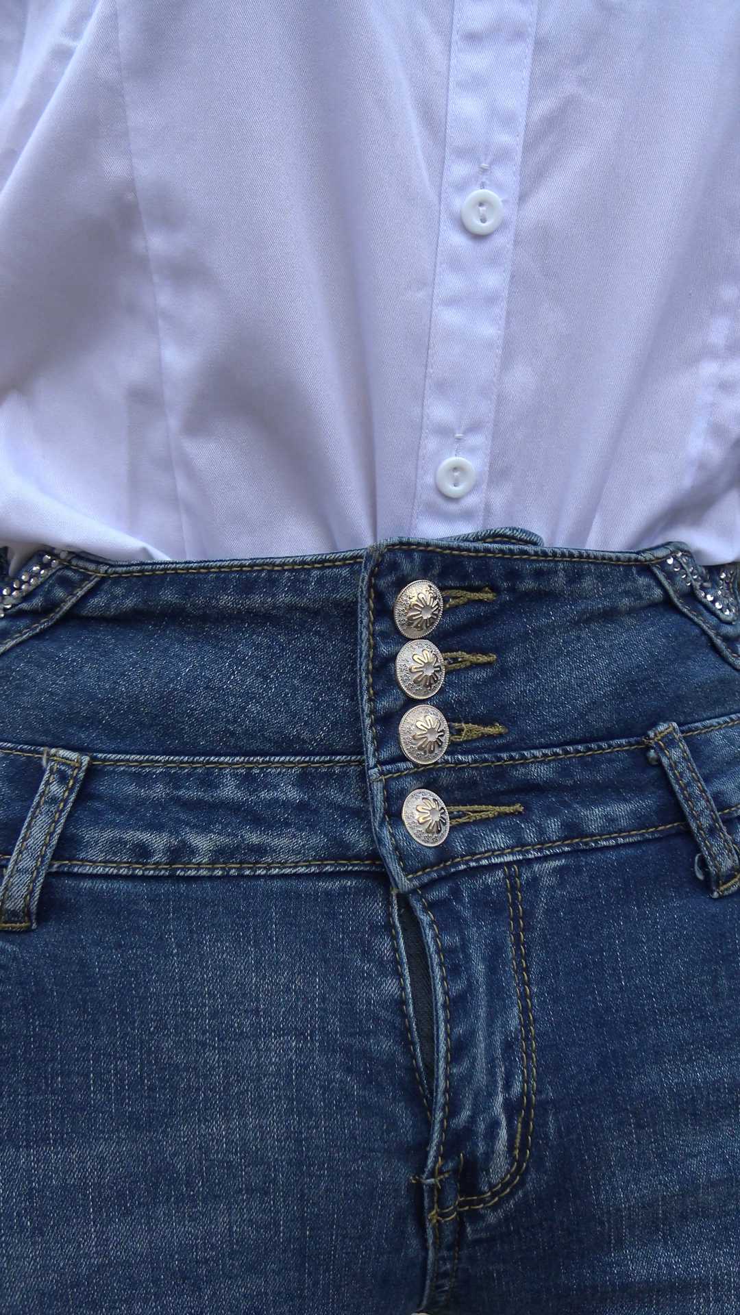 圣诞献礼糖糖牛仔裤搭配西装，更显性感第一季（积分391）