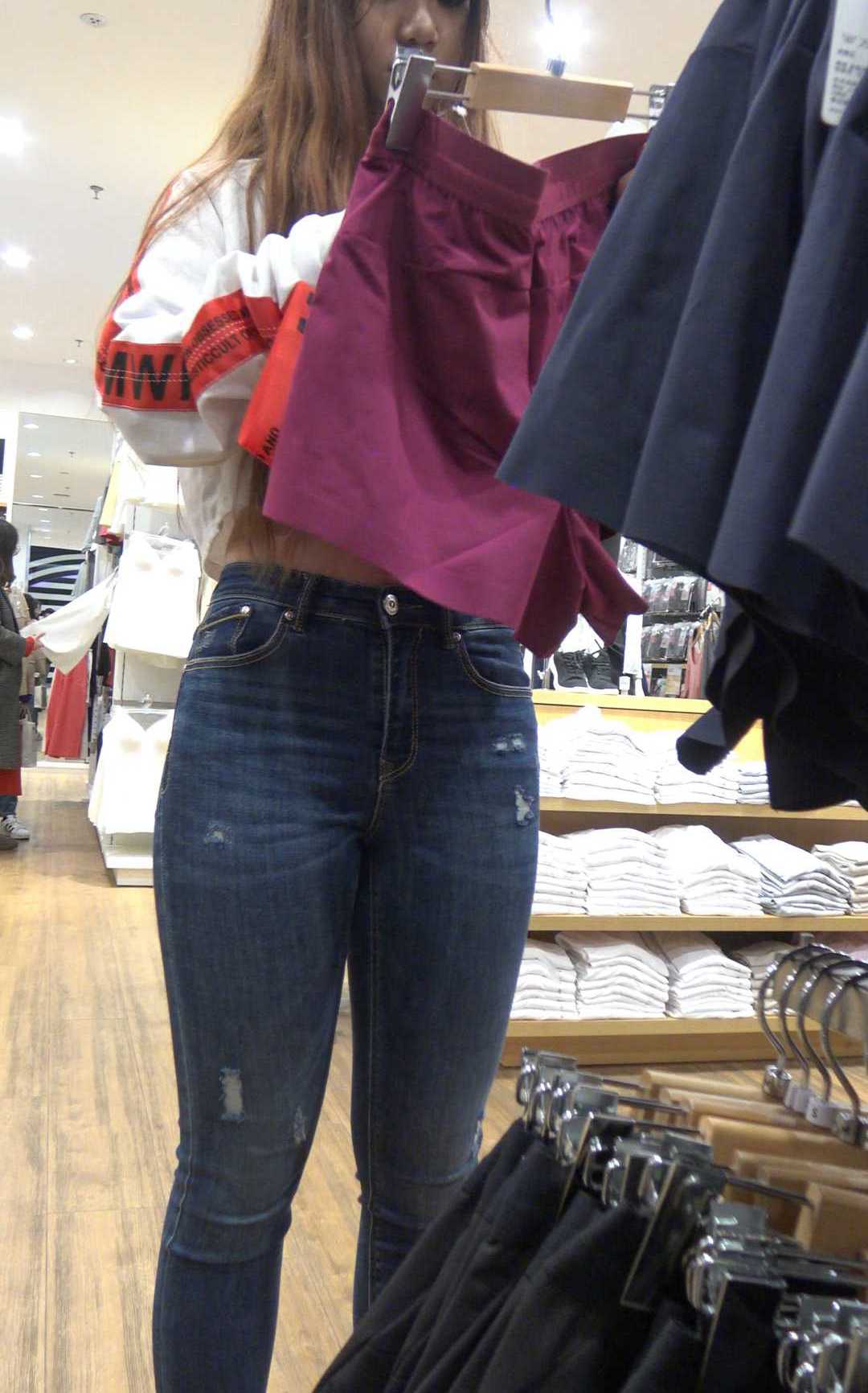 雅雅18岁青春无敌高跟牛仔裤饱满翘臀第二季（积分388）