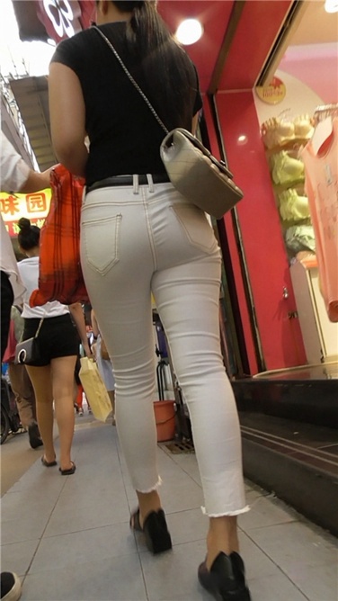 服了，如此白裤少女[MP4/1.3GB]