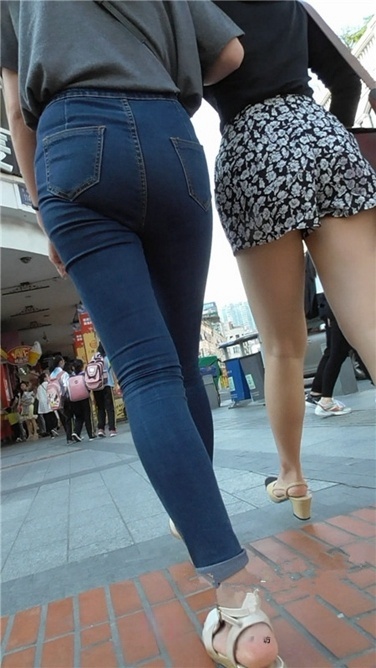 丰臀紧牛MM [MP4/1.95GB]