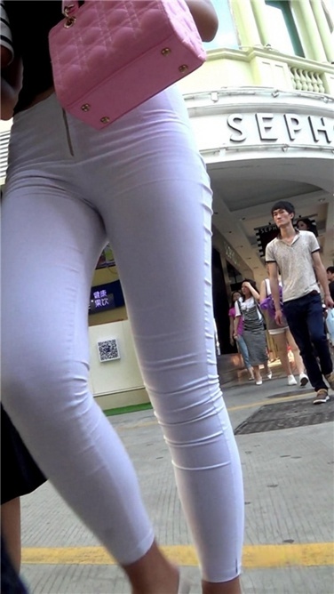 长腿丰满，白裤紧身[MP4/1.2GB]