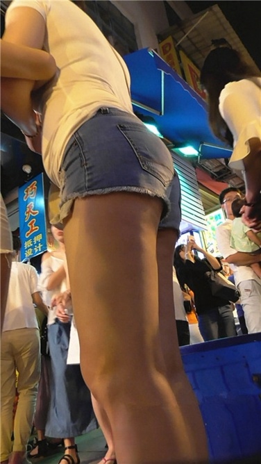 丰腴熟女两枚[600M/MP4]