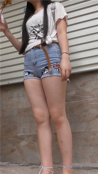 丰满紧致hold不住 [MP4/1.5GB]