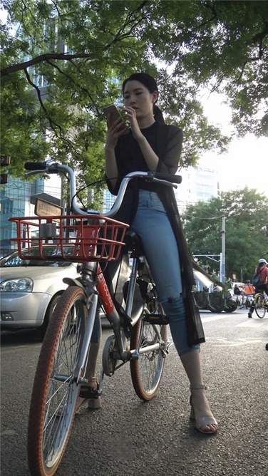 擦肩而过的美[MP4/1.3GB]