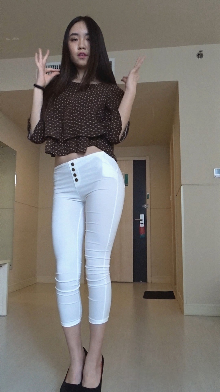 白色薄透紧身裤美女模拍[803M/MTS]