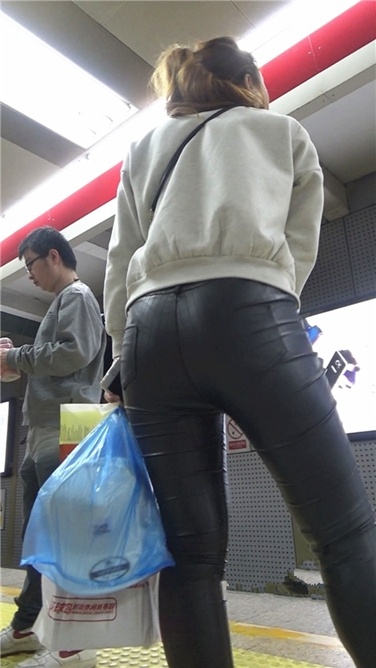 4K超清！与无声之处惊屯[3GB/MP4]