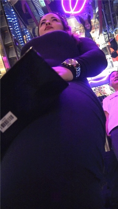 4K超清!超长大片!重口!黑色包臀大臀大奶大洋马第一季[MP4/2GB]