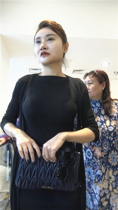 4K超清!极品大胸气质美女！[MP4/3GB]