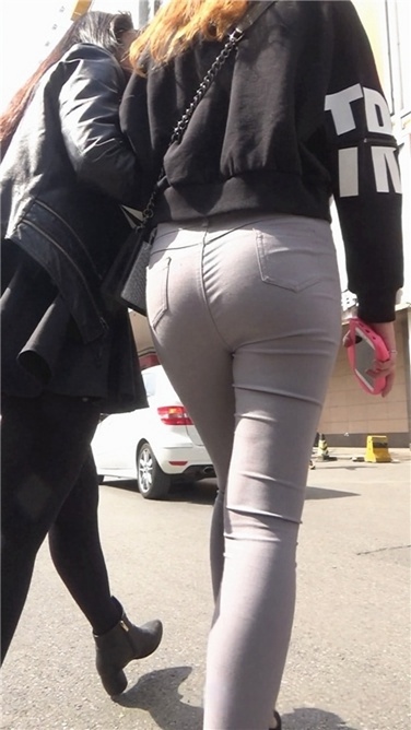 长篇大作：美女试鞋[MP4/5GB]