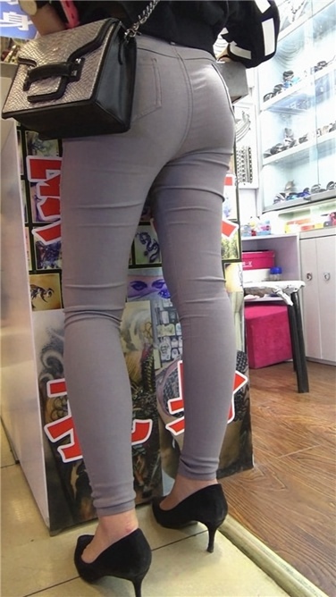 长篇大作：美女试鞋[MP4/5GB]