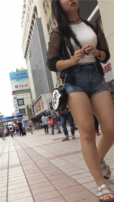 【街拍之魂】4K超清！极品超紧热牛爆臀妹妹（2）[MP4/2GB]