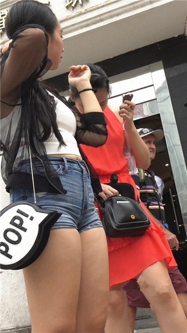 【街拍之魂】4K超清！极品超紧热牛爆臀妹妹（2）[MP4/2GB]