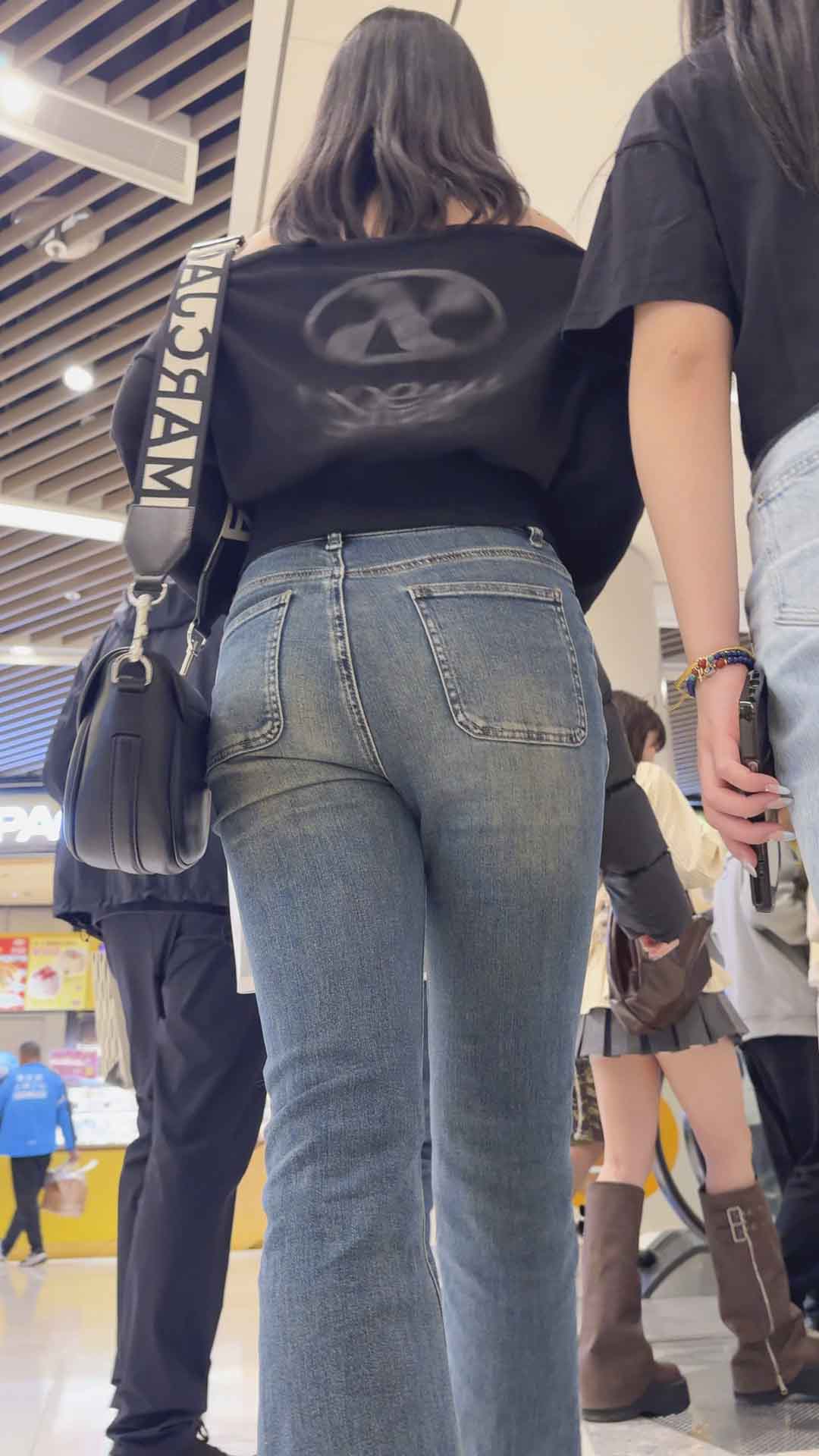 (积分95)大翘臀让你心跳加速