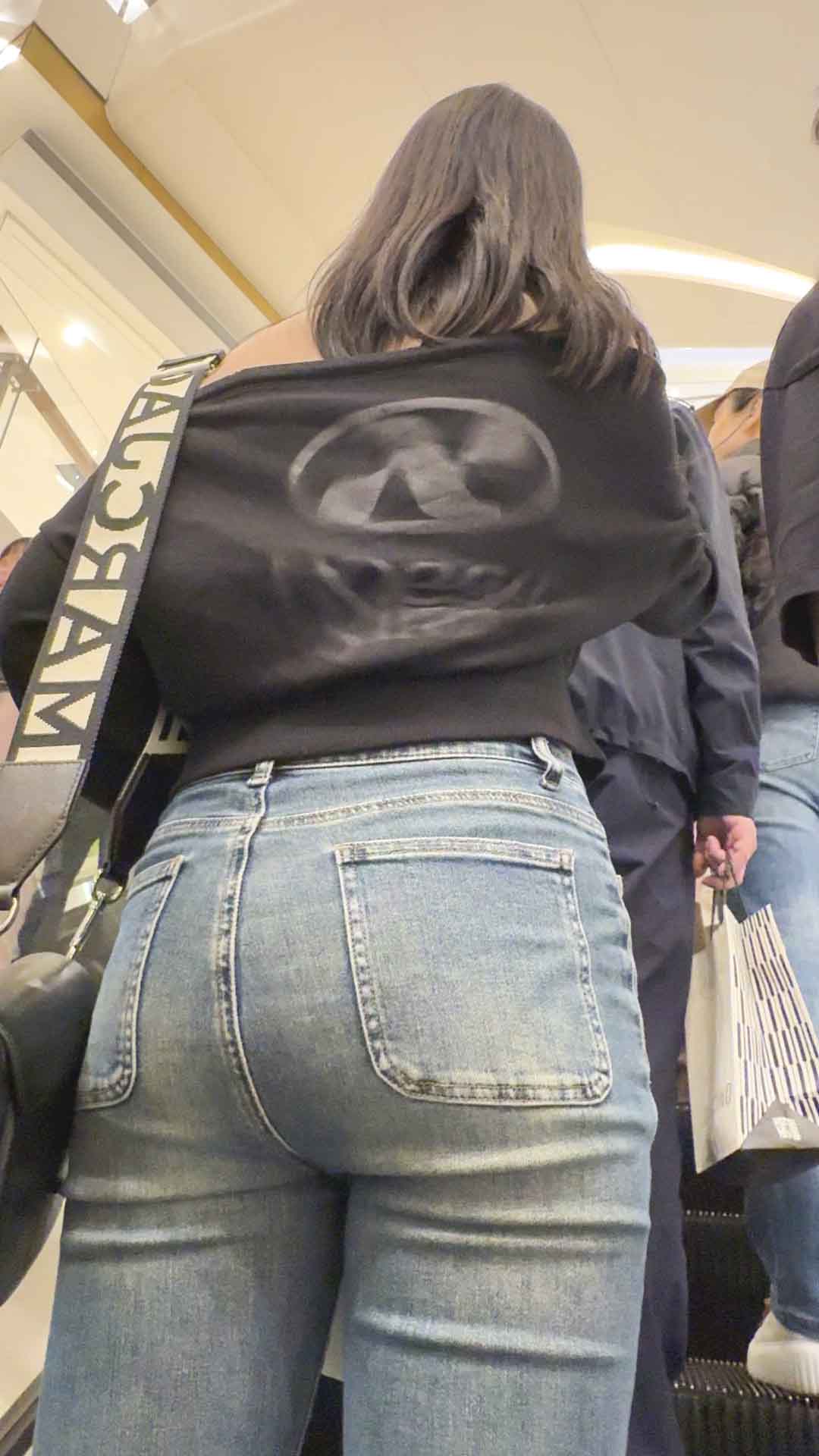 (积分95)大翘臀让你心跳加速