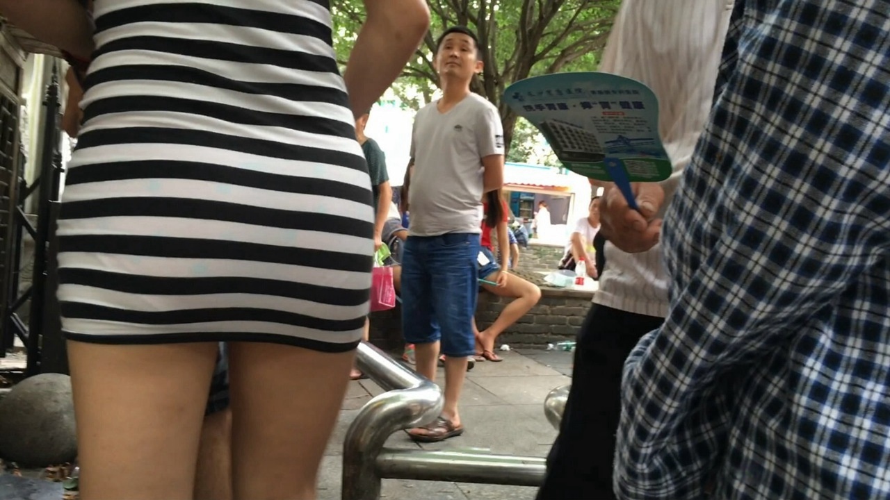 包臀裙丰腴人七[MP4/1GB]