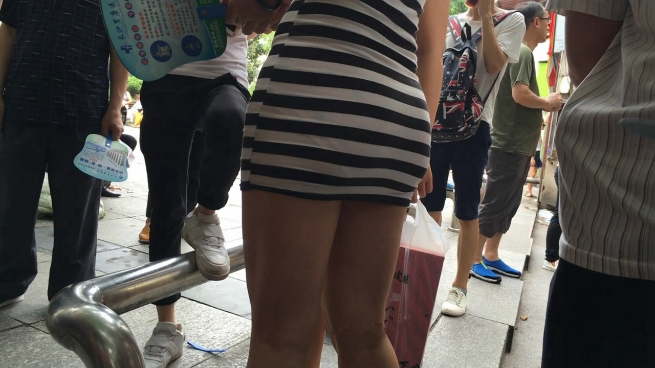 包臀裙丰腴人七[MP4/1GB]