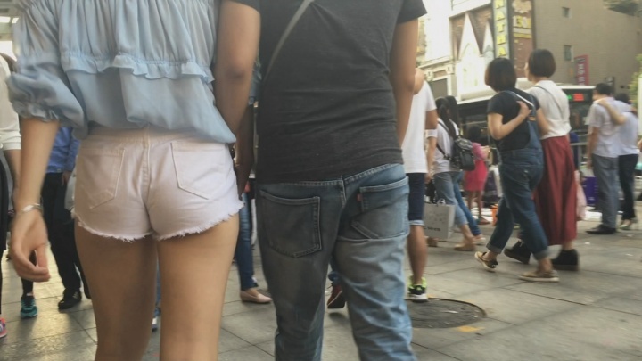 撩人心怀的短发小MM[MP4/4GB]