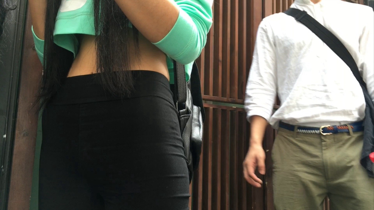 极品黑色紧身裤美女，拥有不枉此生[257M/MOV]