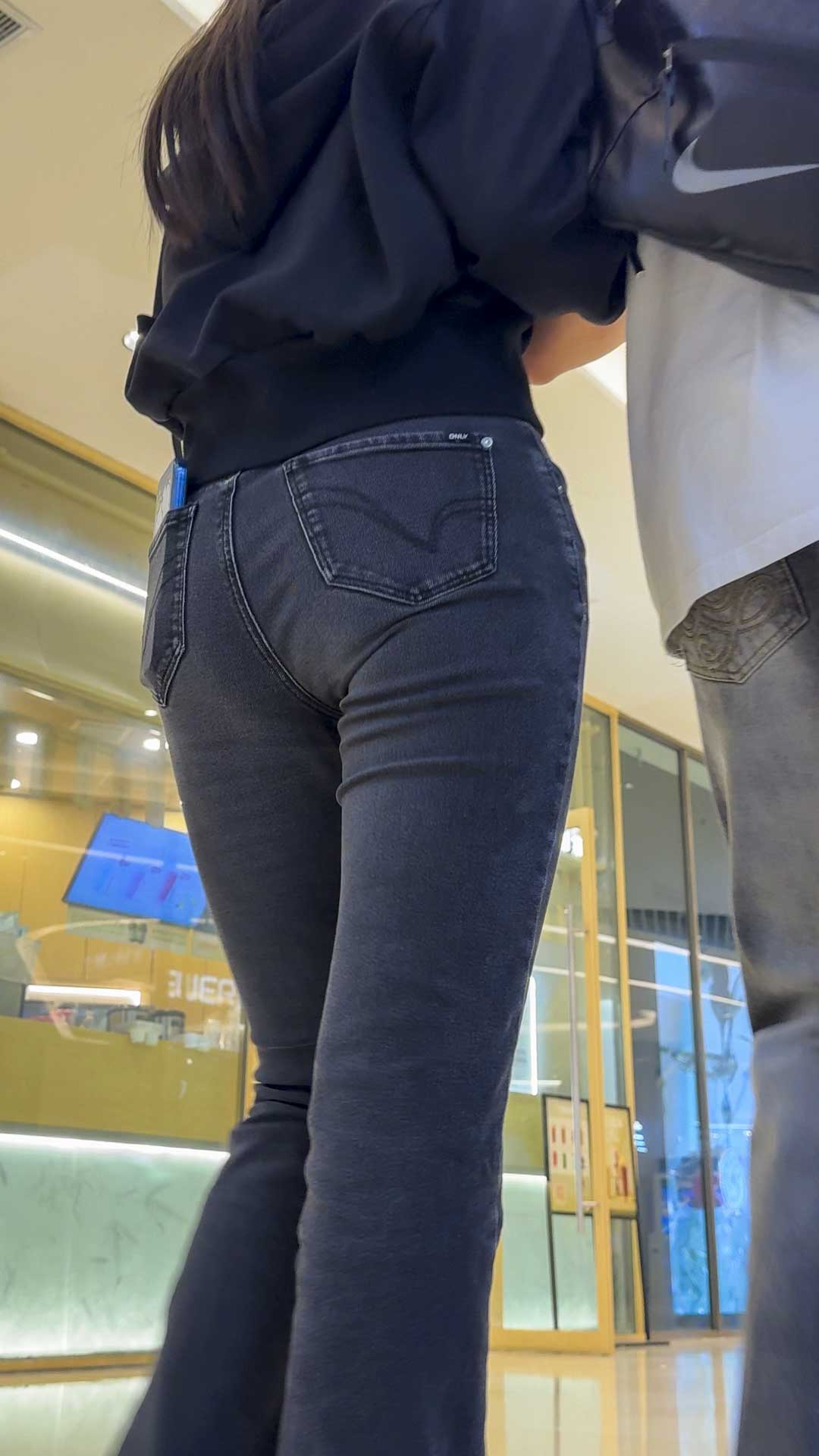 不自然的扭动，已经松弛