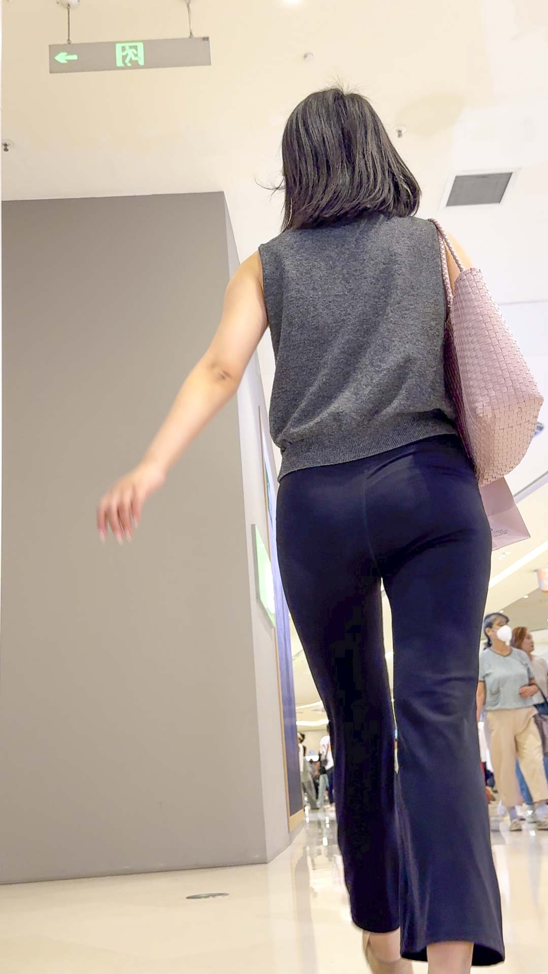 高腰瑜伽裤性感炸弹