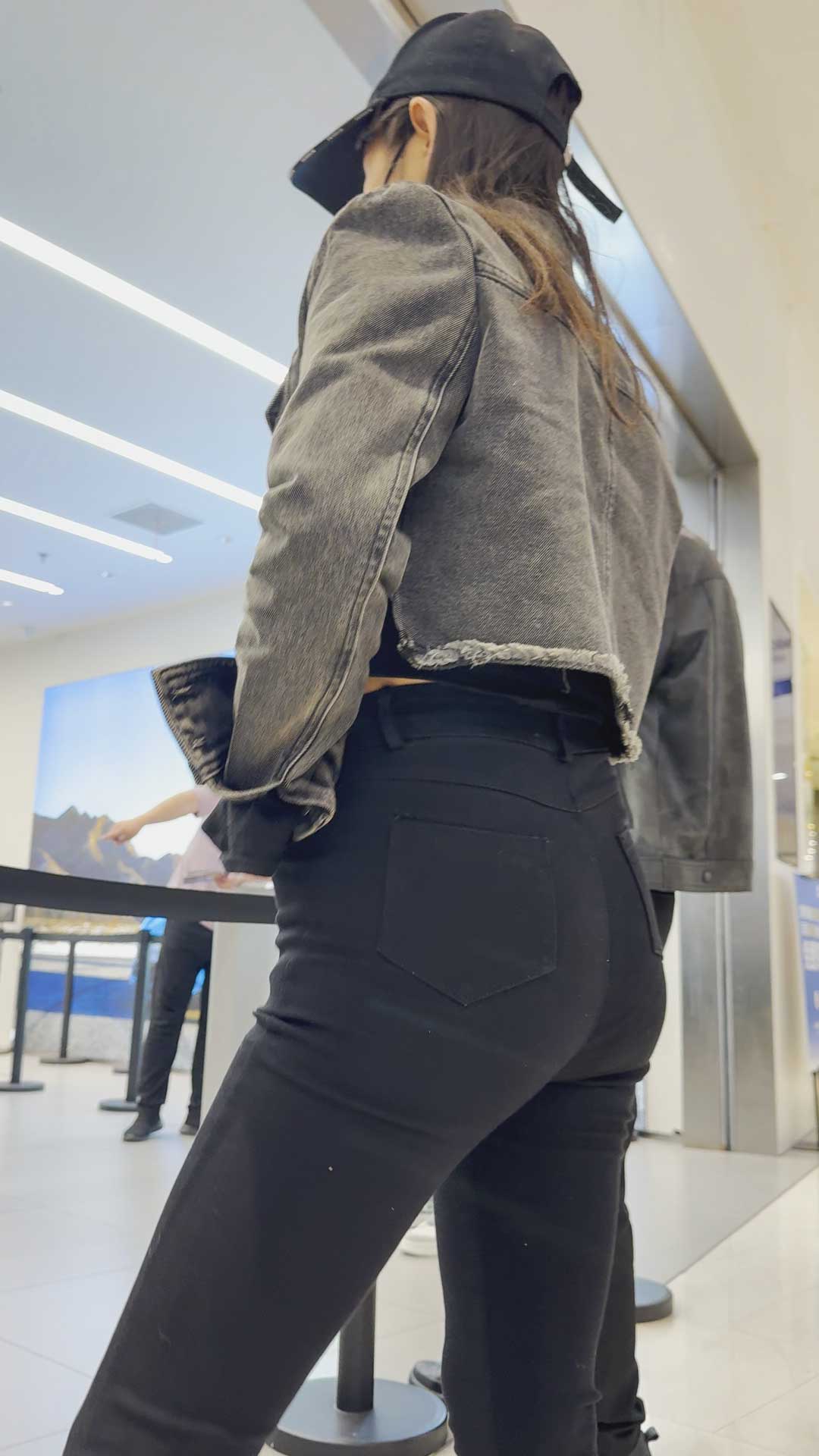 春节献礼性感大宽臀骆驼趾你看行