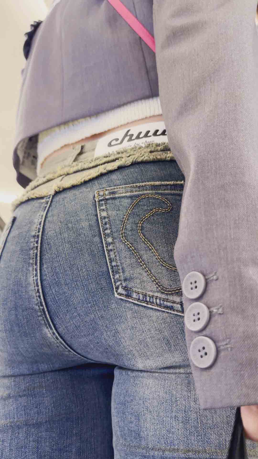 春节献礼牛仔超丰臀美女小姐姐