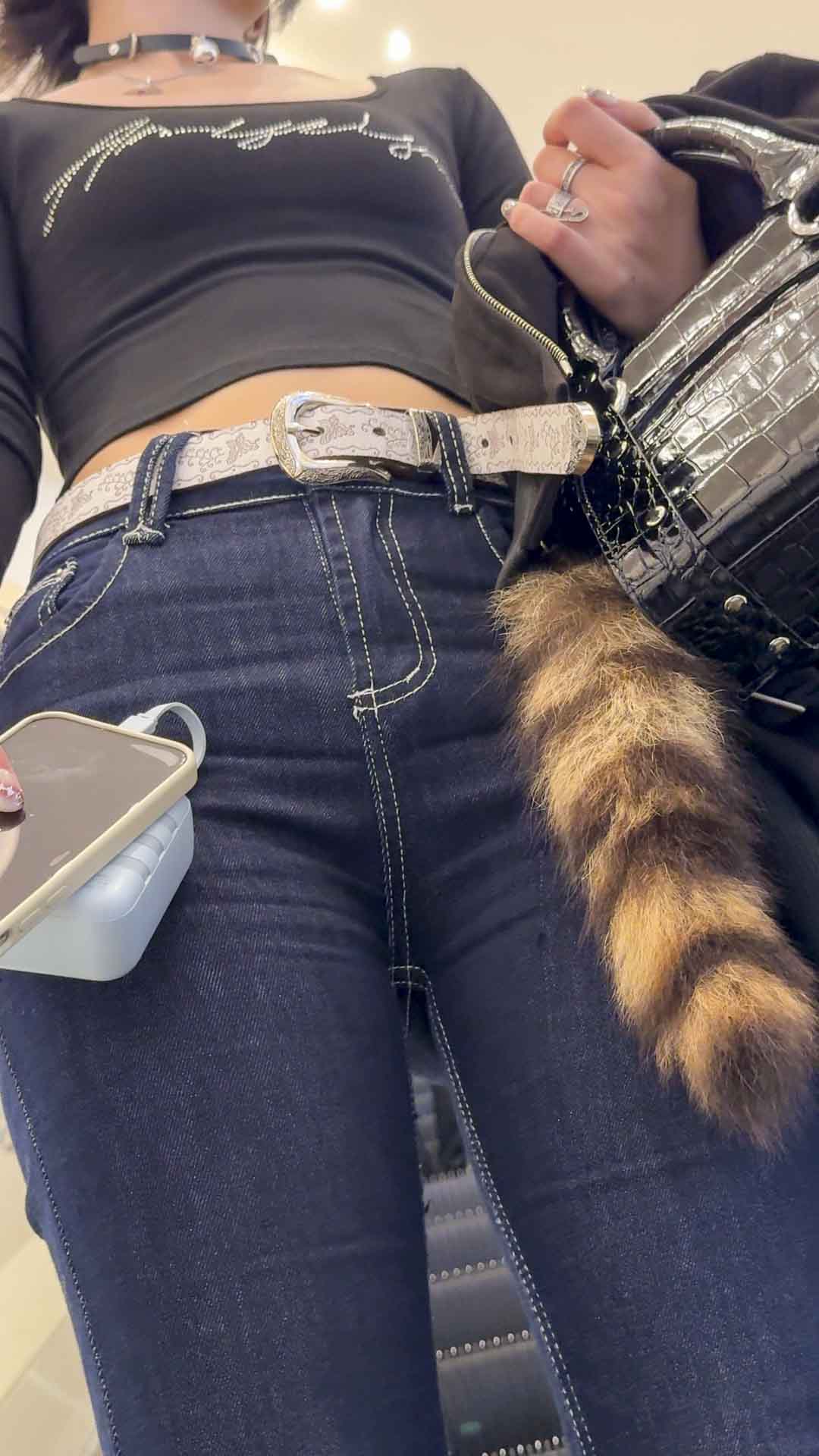 春节献礼颈链金三角紧内痕尾巴调教型