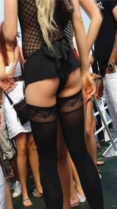 金发碧眼的SW圆臀MT美女[237M/MP4]