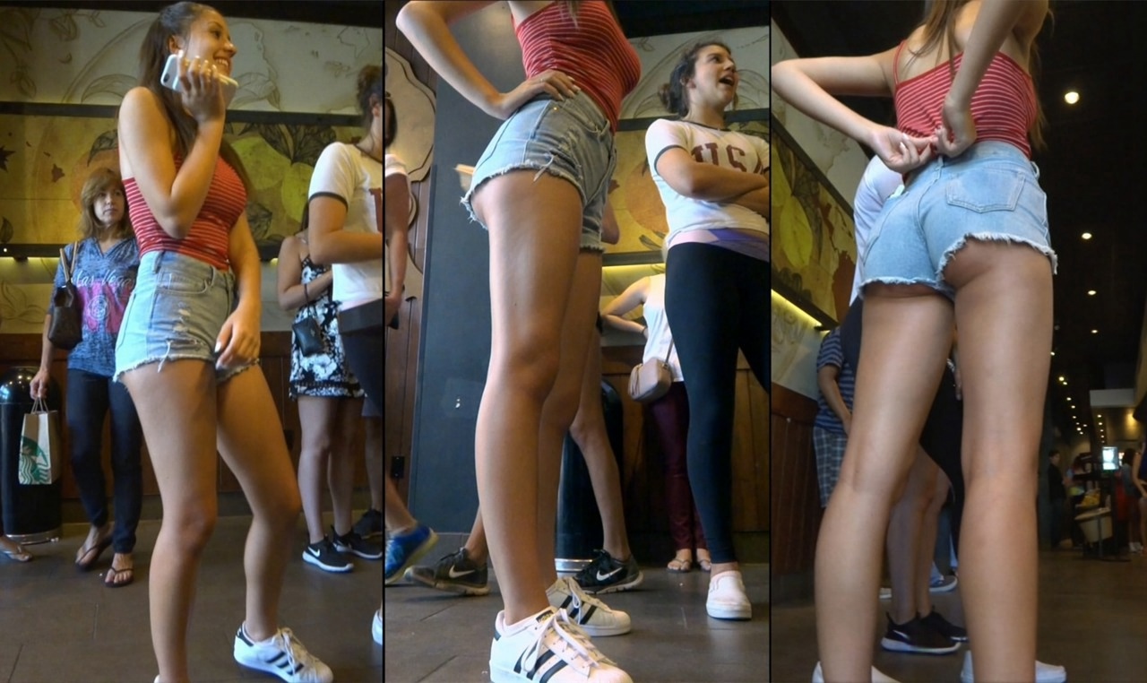 星巴克完美身材性感翘臀热裤洋妞[1.34G/MOV]