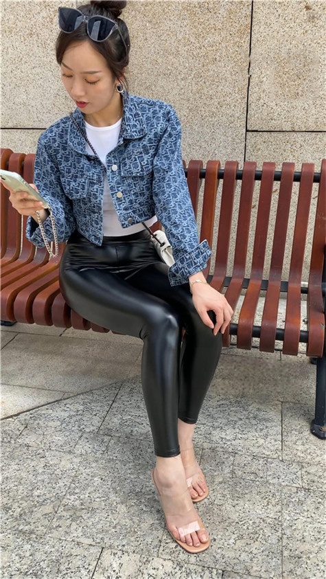 （视频）不熟悉的街道 [8.91G/MP4]