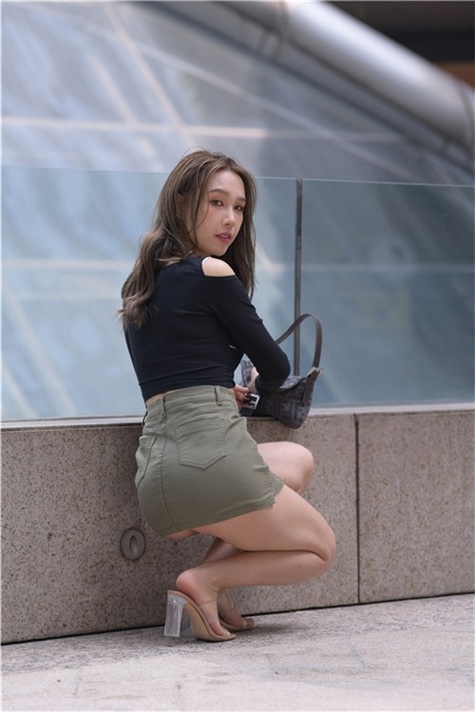 （套图）绿色短裙女孩 (738P)[16.06G/JPG]