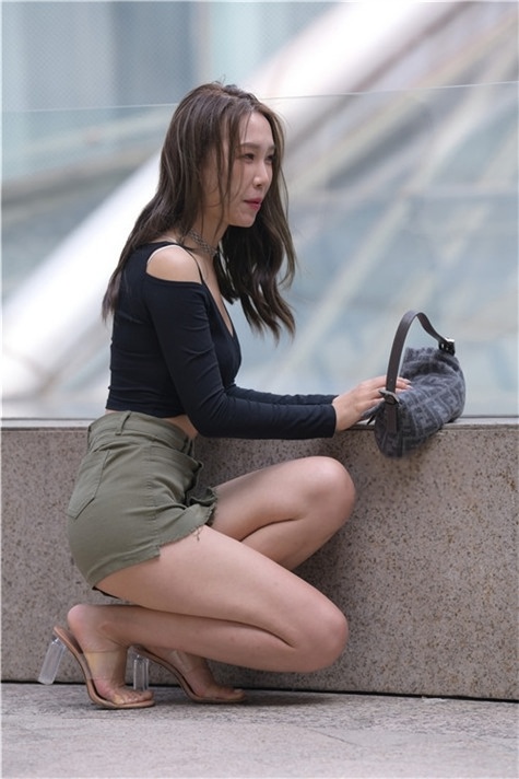 （套图）绿色短裙女孩 (738P)[16.06G/JPG]