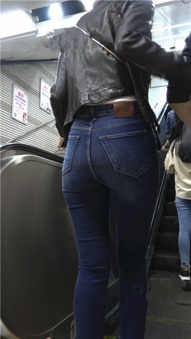 4K高清视频！极品高跟紧牛白皙大美[MP4/2GB]