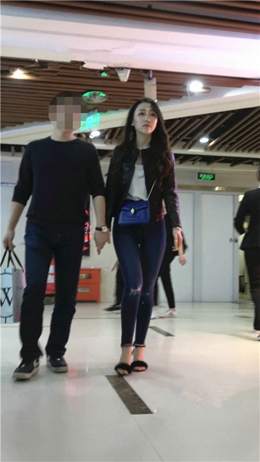 4K高清视频！极品高跟紧牛白皙大美[MP4/2GB]