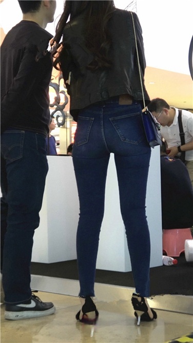 4K高清视频！极品高跟紧牛白皙大美[MP4/2GB]