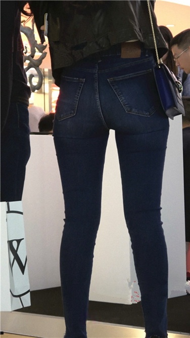 4K高清视频！极品高跟紧牛白皙大美[MP4/2GB]