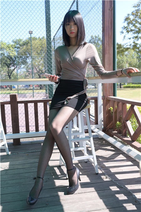 （套图）黑色包臀裙美女(547P)[11.1G/JPG]