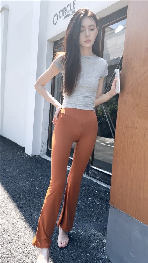 冰冷岩红（上）[7.09G/MP4]