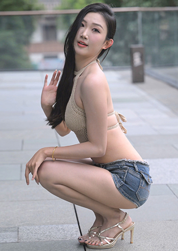 牛仔小热裤[2.98G/MP4]