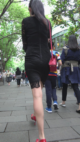 连体镂空包臀裙[1.4G/MP4]