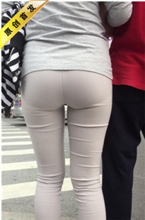 精品灰色紧身裤好身材人七[MP4/586MB]