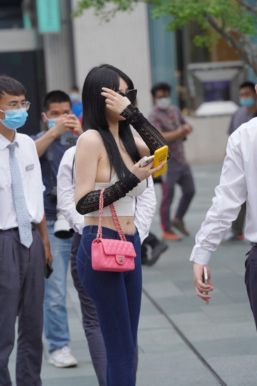 [套图469P]性感的蜜桃牛仔3A8198[6.03G]