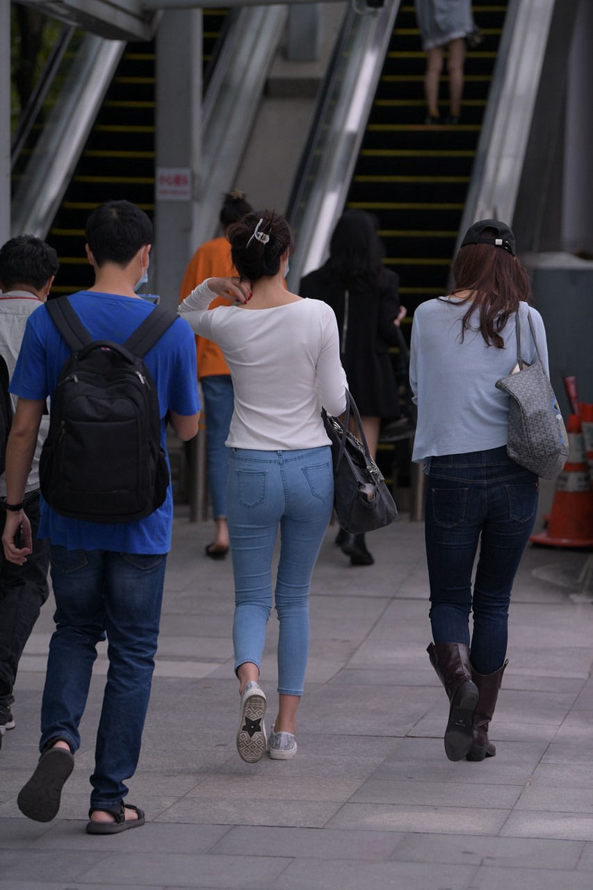 [套图36P]白衣蓝牛美女3A8219[771M]