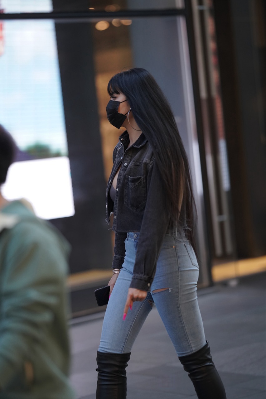 [套图33P]高靴牛仔美女3A8220[527M]