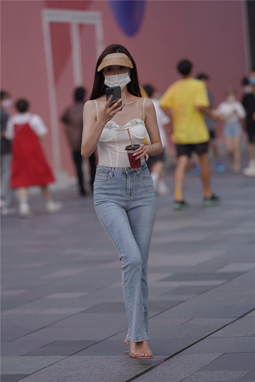 [套图89P]吊带牛仔美女3A8223[1.27G]