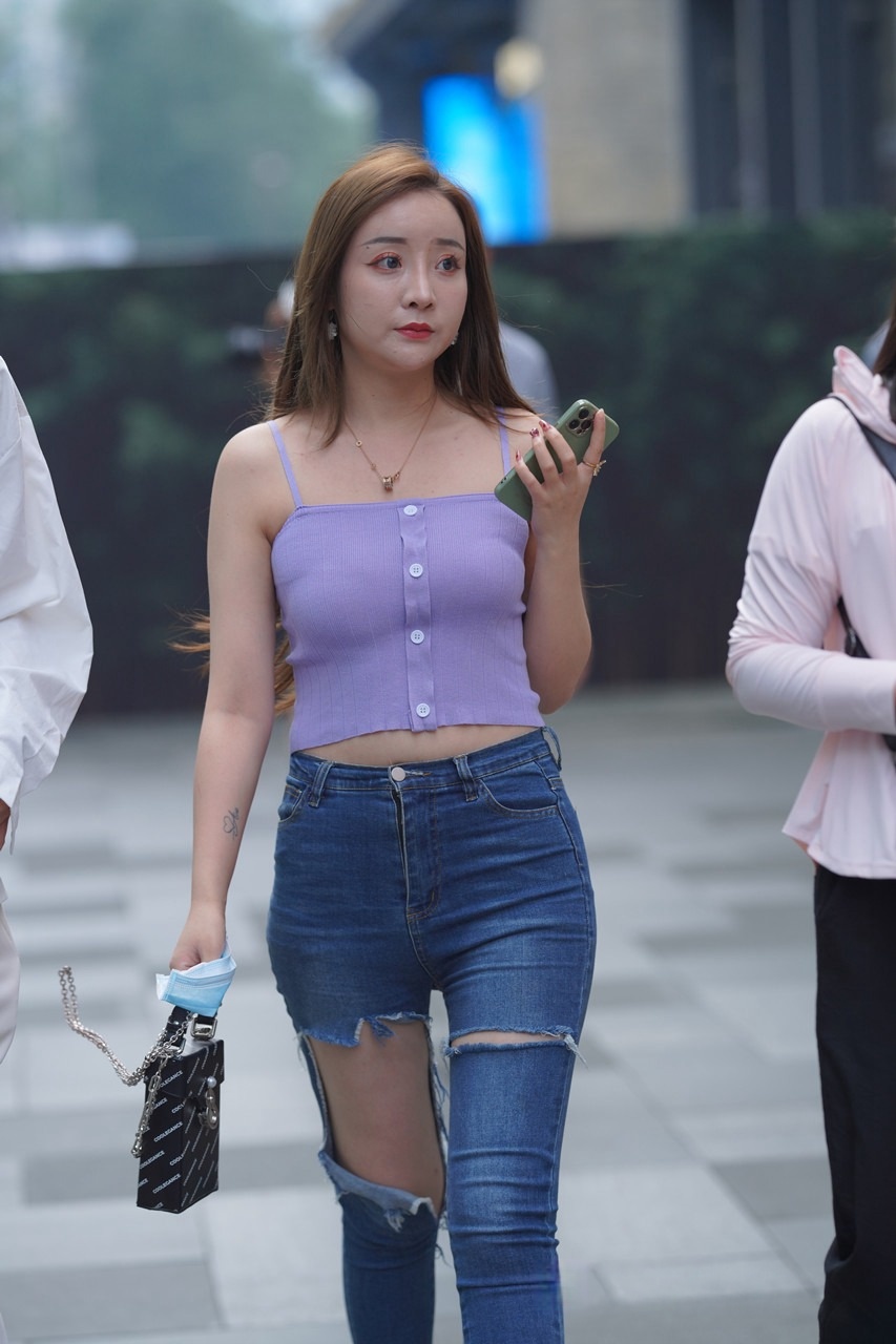 [套图41P]紧身牛仔高跟美女3A8224[476M]