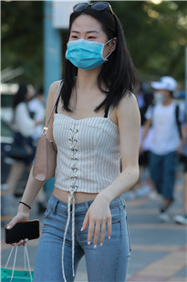 [套图+视频]牛仔喇叭裤小姐姐3A8226[套图1.27G | 视频：1.55G]