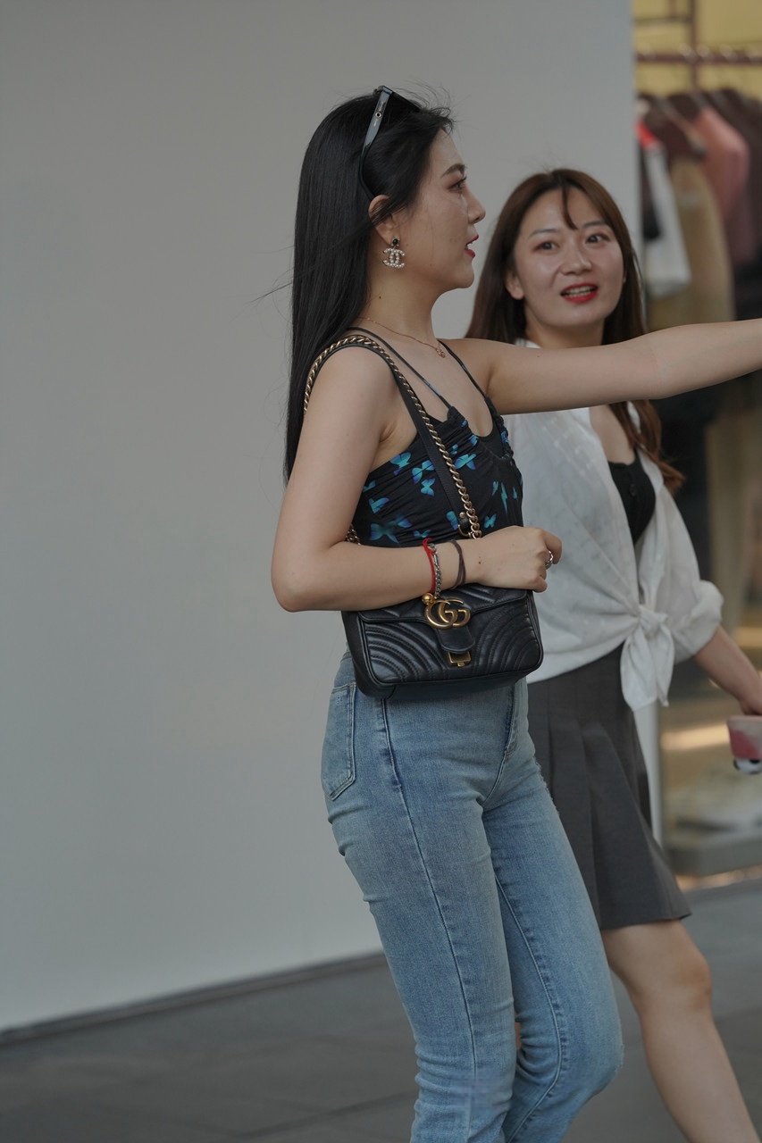 [套图118P]吊带紧牛美女3A8229[1.83G]