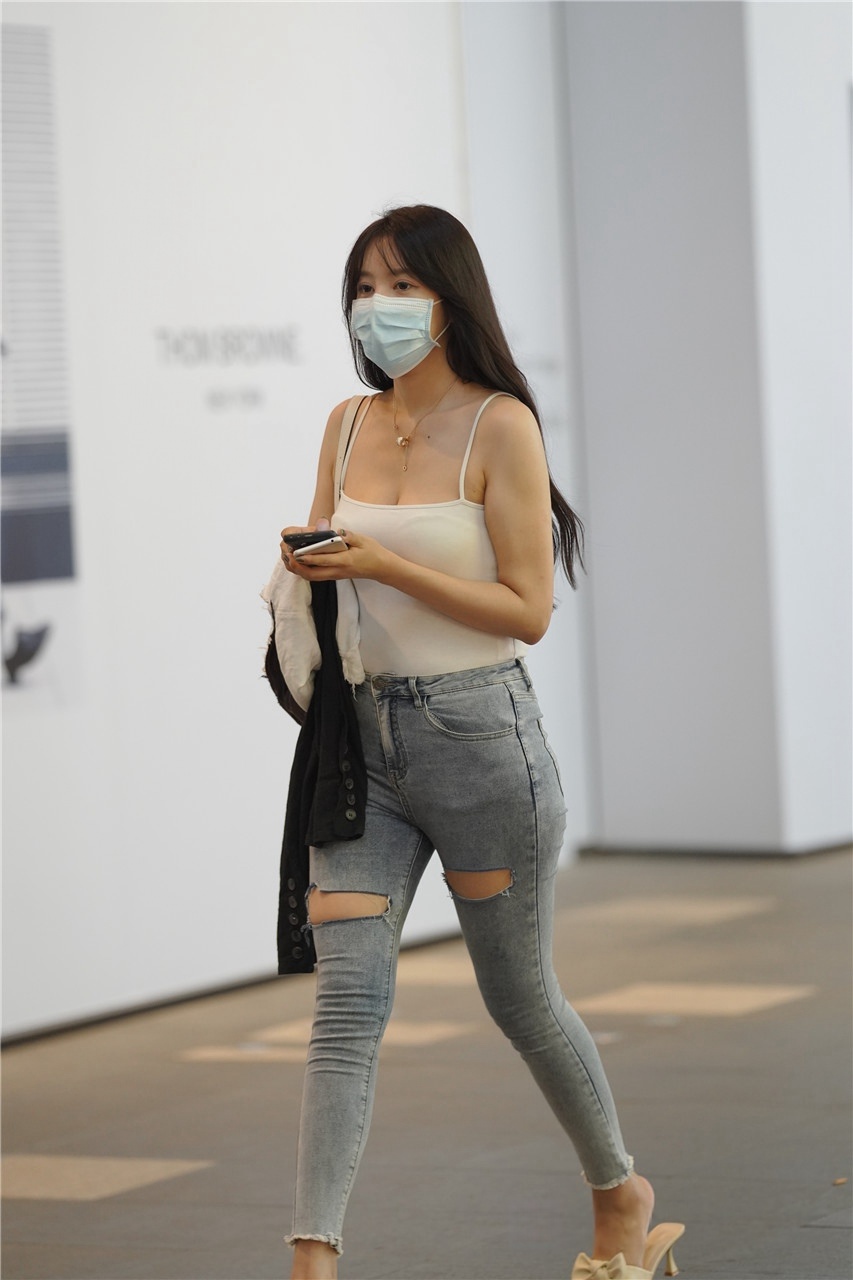 [套图55P]吊带紧牛美女3A8230[913M]